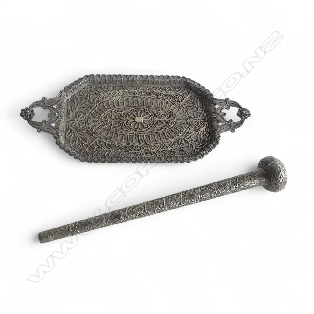 SILVER FILIGREE TRAY (TESTS BETWEEN 800-900) 320x150mm 376gms + SILVER METAL PARASOL HANDLE L.310mm Image 1++