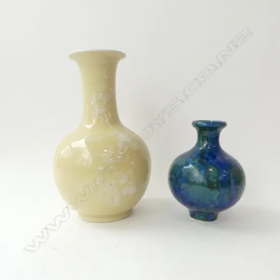 ORIENTAL VASE + POTTERY VASE H.185mm