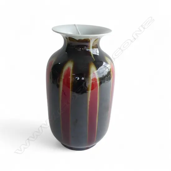 CHINESE VASE H.335mm