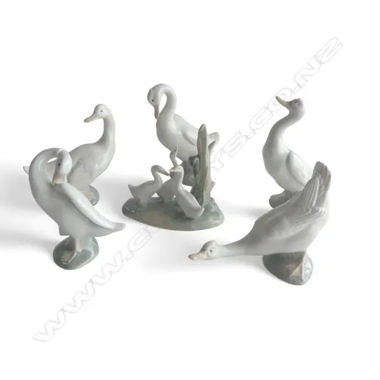 6 GEESE FIGURINES; 5 NAO, 1 LLADRO H.145mm