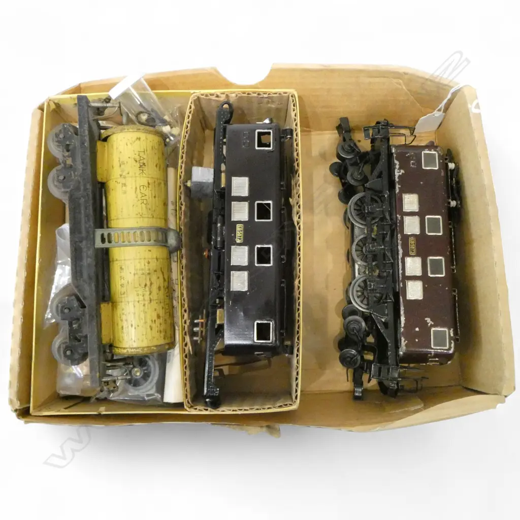 O GAUGE SAKAI ELECTRIC ENGINE CARRIAGE & PARTS Image 1++