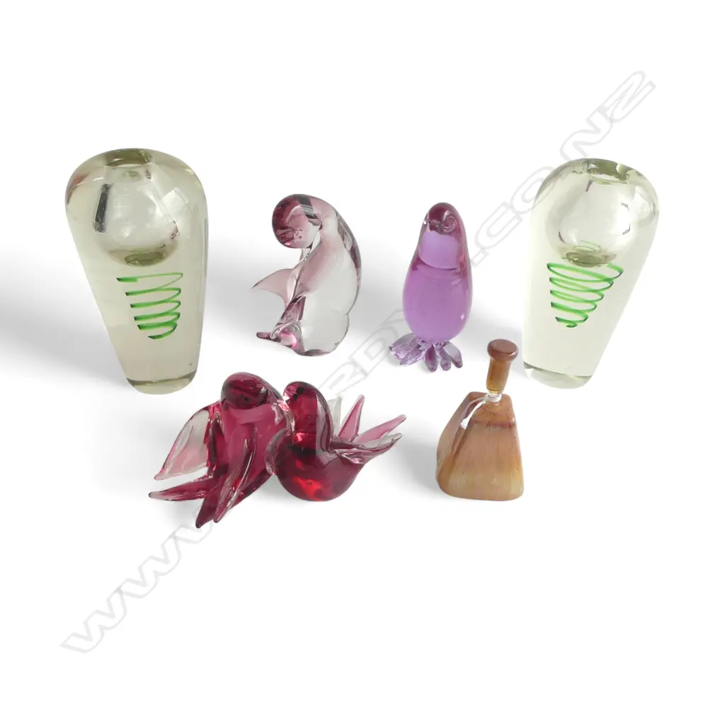 6 PCES ART GLASS; PR VASES H.150mm, 3 PINK MURANO BIRDS, PERFUME BOTTLE Image 1++