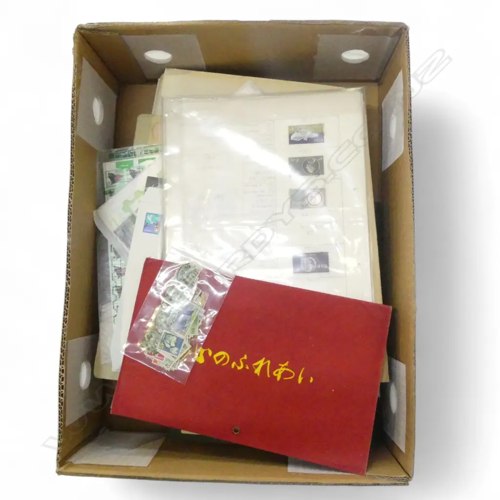 WORLD STAMP ALBUMS Image 1++