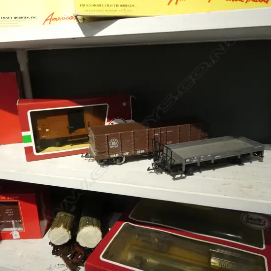 3 LGB GERMANY FREIGHT TRAIN CARRIAGES, 1 BOXED (47354)