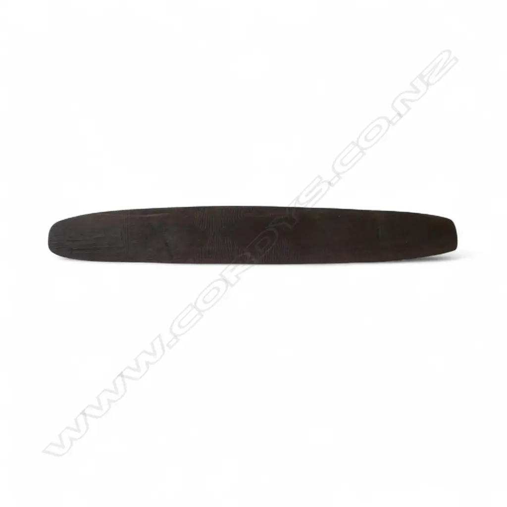 OLD ABORIGINAL PARRYING SHEILD L.720mm Image 1++