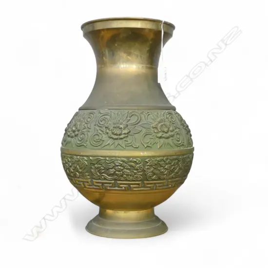 LG BRASS VASE H.410mm