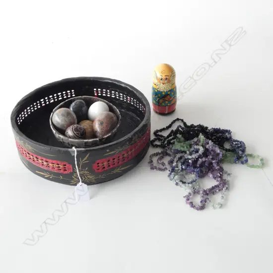 6 AGATE EGGS, BOWL & DISH 295mm dia, 9 GEMSTONE NECKLACES, 5 LAYER RUSSIAN DOLL