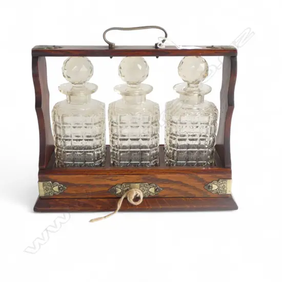 ANTIQUE OAK TANTALUS w. KEY 360x150x310mm