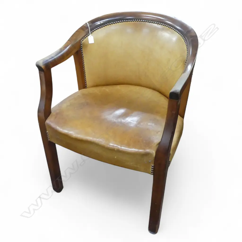 TAN LEATHER LIBRARY CHAIR, BEECH FRAME Image 1++