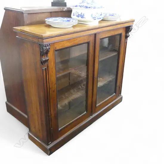 VICTORIAN GLAZED TWO DOOR WALNUT BOOKCASE CABINET, 1090x305x815mm BORER