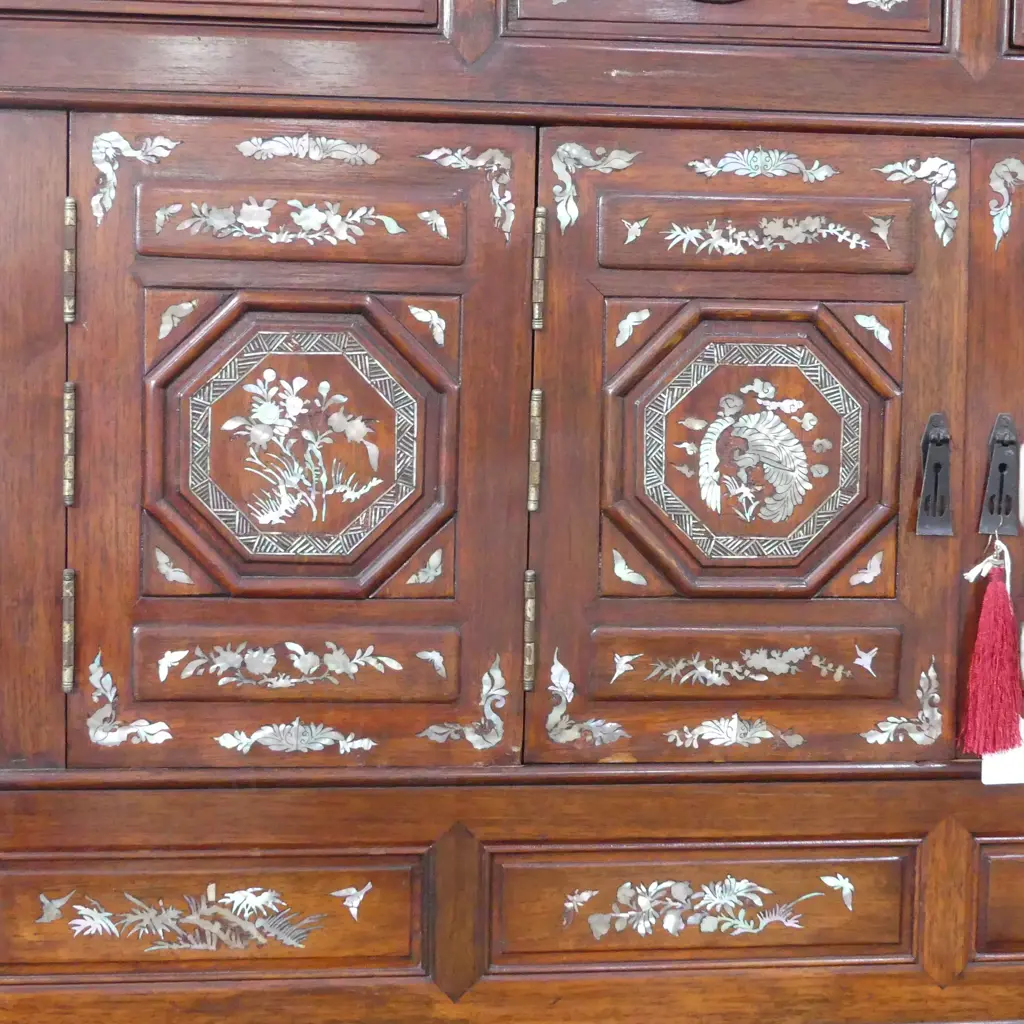 CHINESE MOP INLAID ROSEWOOD 3 TIER CABINET 1060x530x1960mm minor faults Image 1++