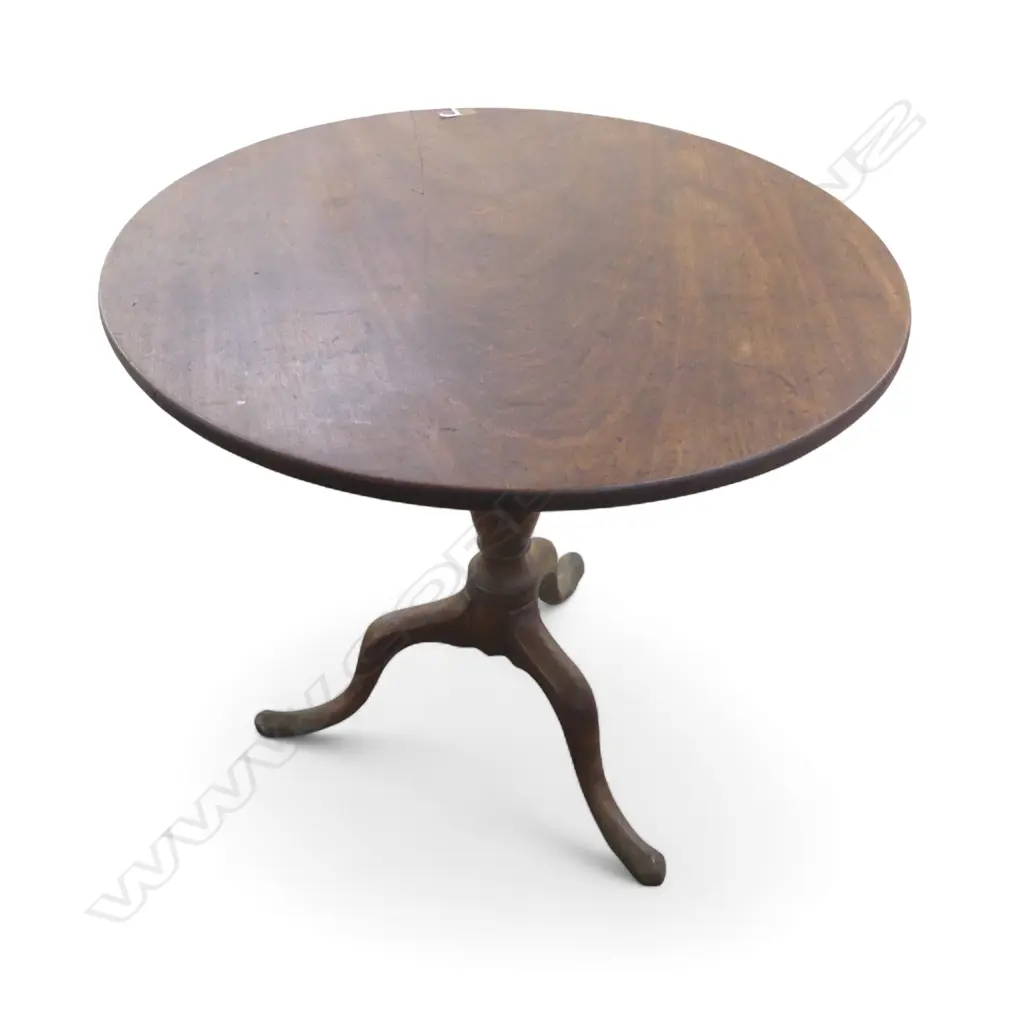 GEORGIAN MAHOGANY TILT TOP TABLE H.700mm, 765mm dia Image 1++