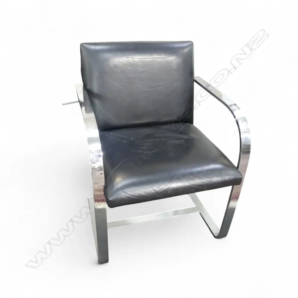 BRUNO STYLE BLACK LEATHER & CHROME ARMCHAIR - FAULTS (ARM NOT JOINED) Image 1++