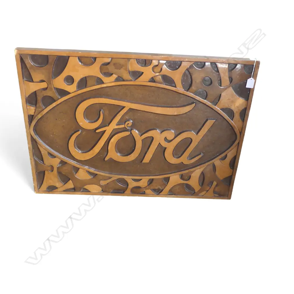 CARVED WOODEN SIGN 'FORD' 585x800mm Image 1++