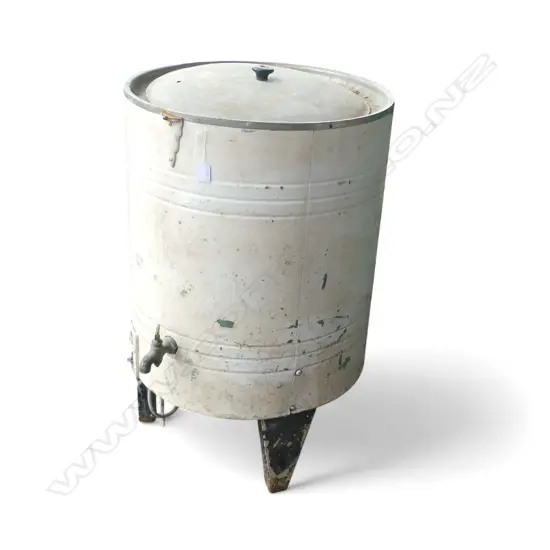 OLD COPPER LINED WASHER TUB cream finish. With lid & tap. Electrical fitting to base probably not working! H.850 x 525mm