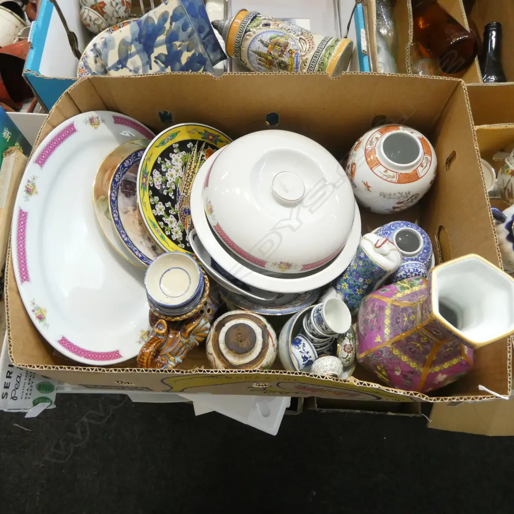 ASST. ORIENTAL CERAMICS Image 1++