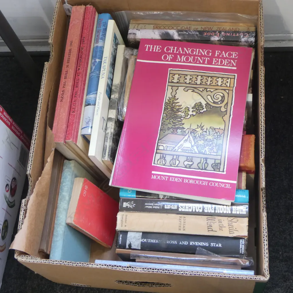 BOOKS: NZ HISTORY Image 1++