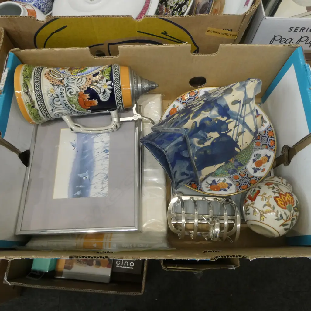 ASST. ITEMS; IRISH LINEN, TANKARD, IMARI PLATE, 3 PRINTS ETC Image 1++