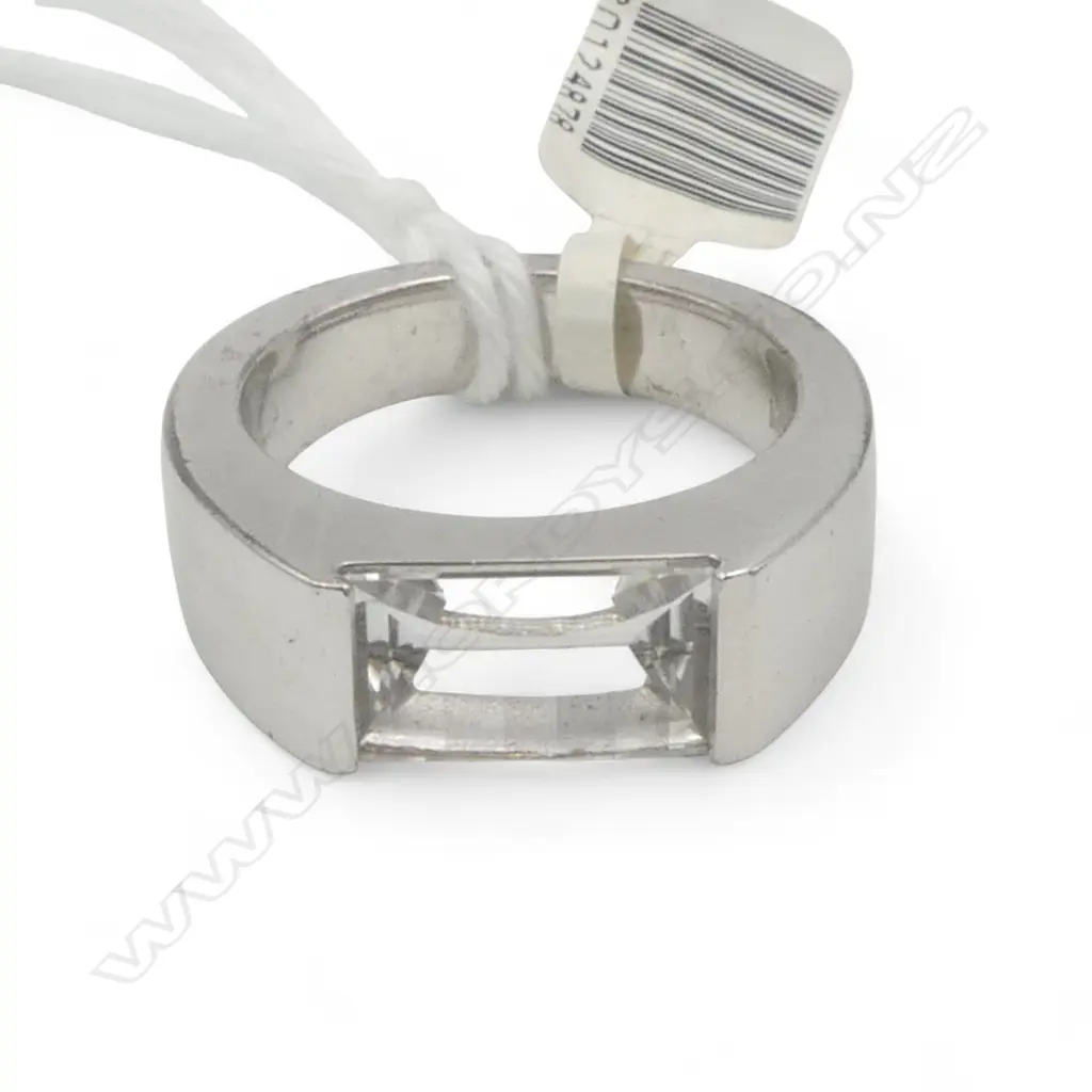 MONT BLANC SILVER & CZ RING, new old stock Image 1++