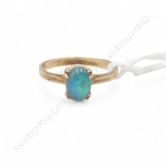 VINTAGE 9ct GOLD & TRIPLET OPAL cabochon RING 1.5gms SIZE L