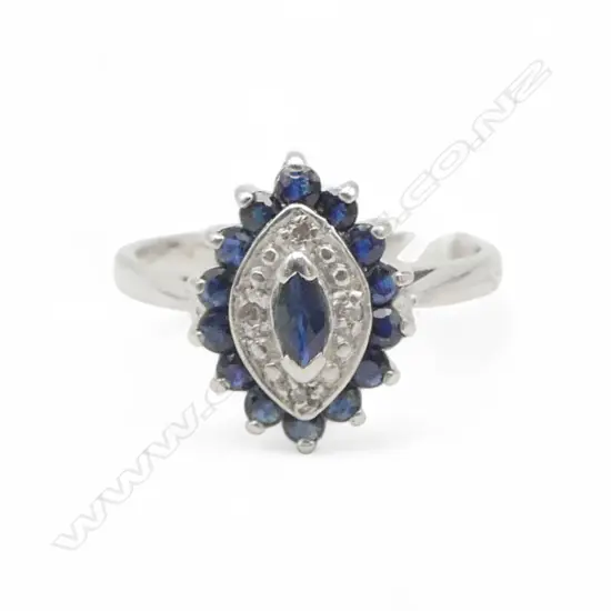 **RTV** 18ct SAPPHIRE & DIAMOND RING, 2.7gm SIZE K