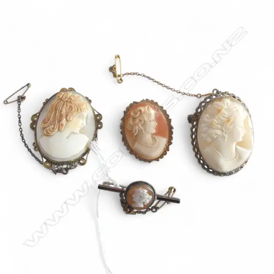 4 CAMEOS; 2 SMALLEST 9CT, 11.4gms