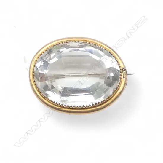 Victorian 9ct large crystal brooch clip fitting 1 end not gold. 31gms total