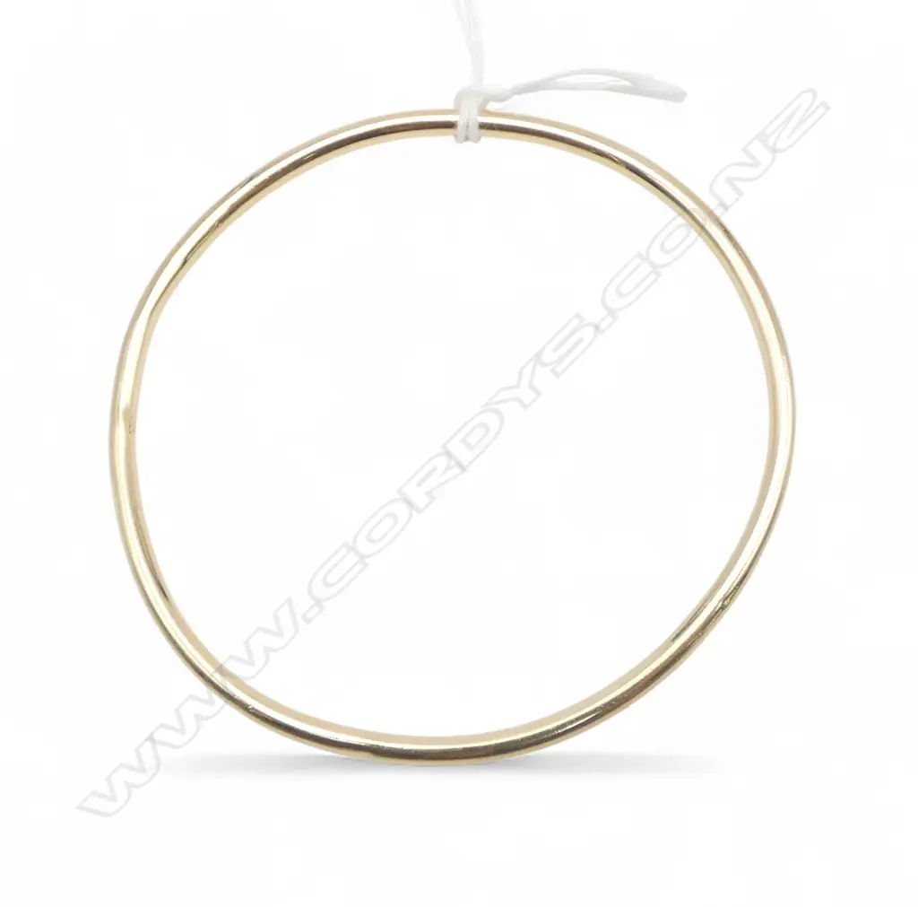 9ct HOLLOW BANGLE, 5.7gm Image 1++