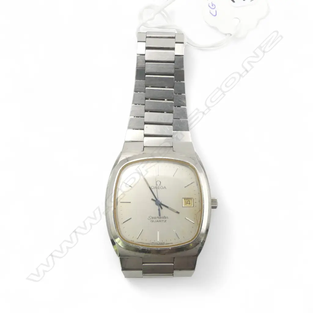 OMEGA GENTS SEAMASTER QUARTZ STAINLESS STEEL WRISTWATCH Image 1++