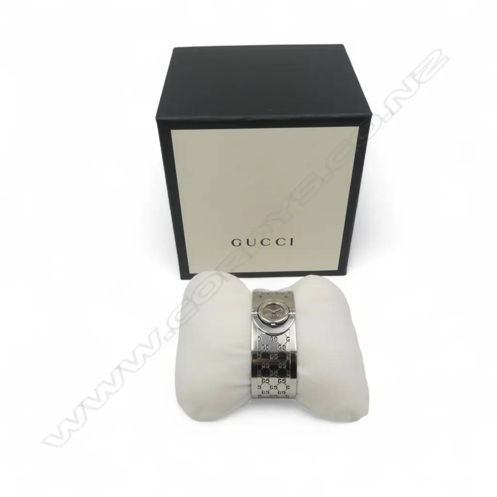 GUCCI LADY'S 'TWIRL' BRACELET WATCH, w ROTATING TIMEPIECE, ORIG BOX Image 1++