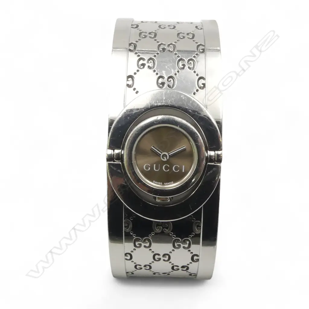 GUCCI LADY'S 'TWIRL' BRACELET WATCH, w ROTATING TIMEPIECE, ORIG BOX Image 1++
