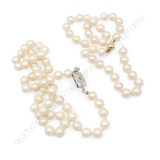FAUX PEARL NECKLACE & BRACELET silver & 9ct gold clasps, + extra length of pearls