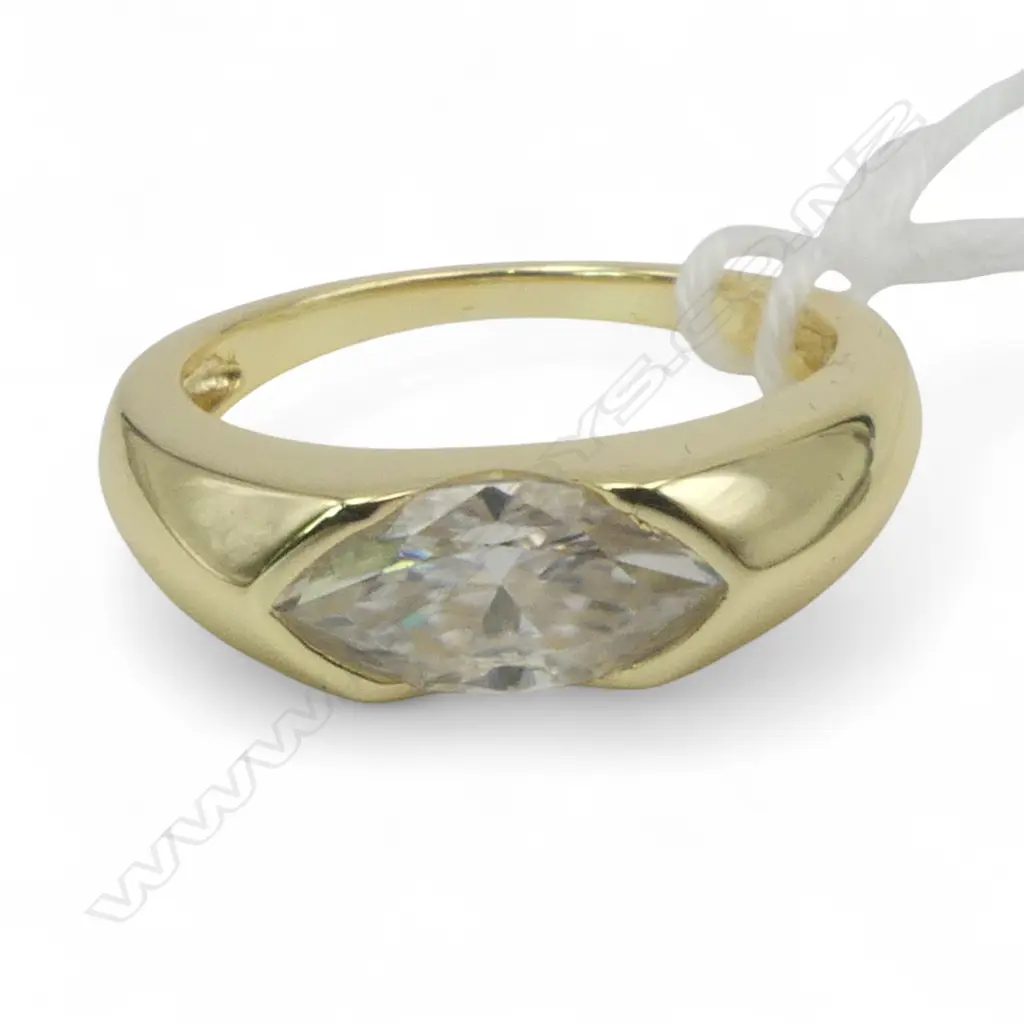 1ct MOISSANITE SILVER GILT RING, GRA CERT, SIZE M Image 1++