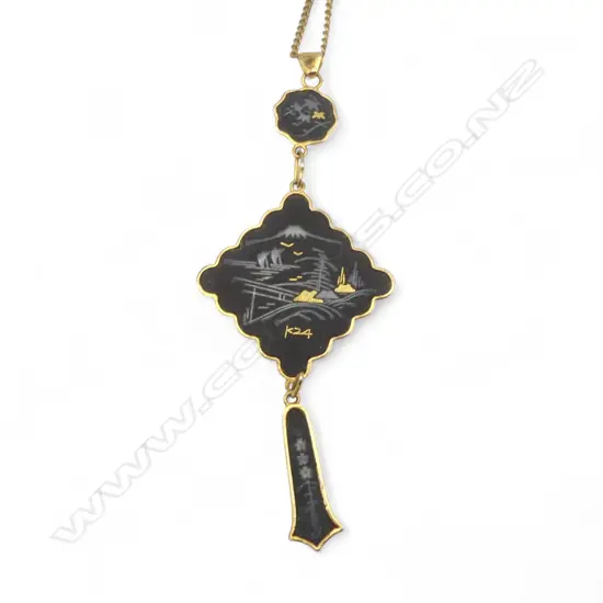VINTAGE JAPANESE DAMASCENE 14k GOLD PLATED PENDANT on CHAIN
