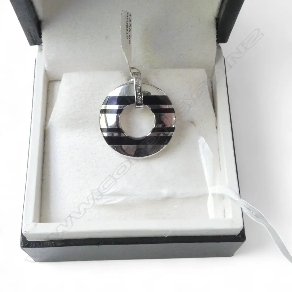 MONT BLANC SILVER CHARM, new old stock Image 1++