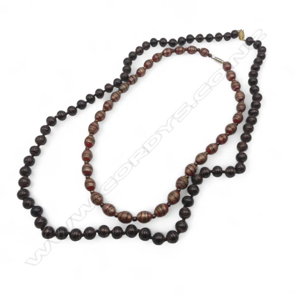 2 VENETIAN MURANO NECKLACES, GOLDEN HI-LIGHTS, L.800 & 520mm handknotted w nice clasp Image 1++