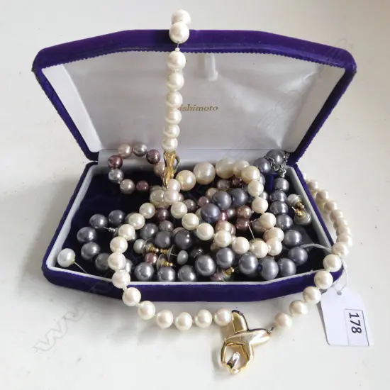 ASST. COSTUME PEARL NECKLACES & EARRINGS