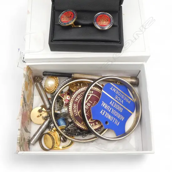 ASST. COSTUME & OTHER VINTAGE JEWELLERY + A & P cufflinks