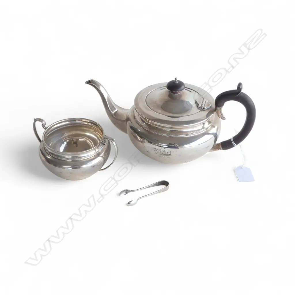 STG SILVER TEAPOT, SUGAR & TONGS; William Adams Ltd, BIRMINGHAM 1931, 560gms TOTAL Image 1++