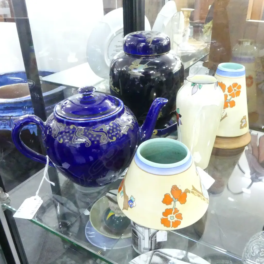 3 SHELLEY CHINA VASES 130MM TALLEST & BLUE CHINA TEAPOT LIDDED JAR & DISH Image 1++
