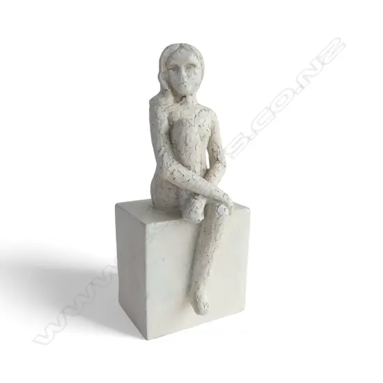 CLAY STATUE OF A GIRL SITTING, H.240MM
