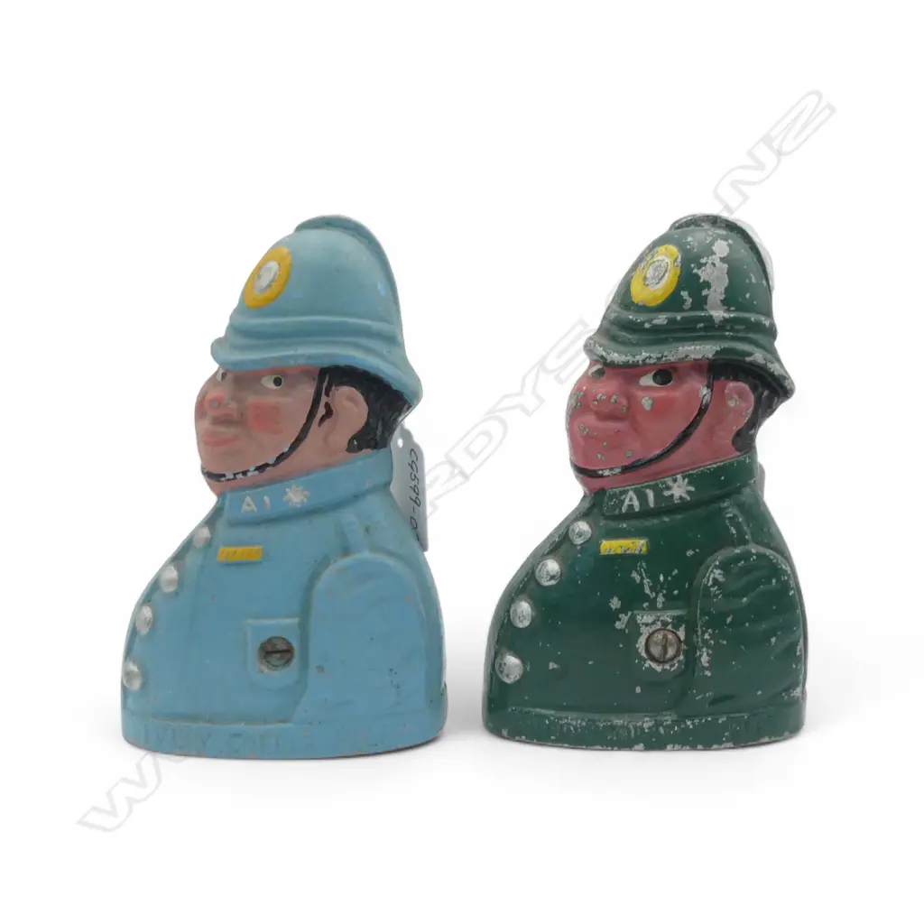 2 FUNHO POLICE MEN MONEY BOXES Image 1++