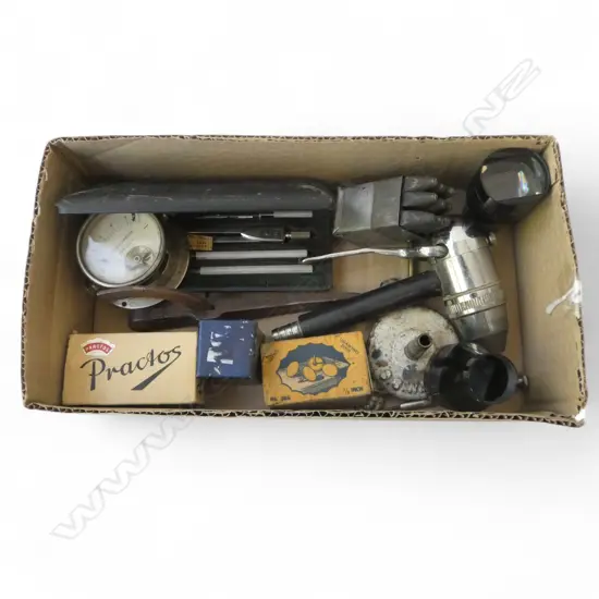 SMALL BOX 10 VINTAGE WORKSHOP COLLECTABLES GAUGE DIA70MM ETC