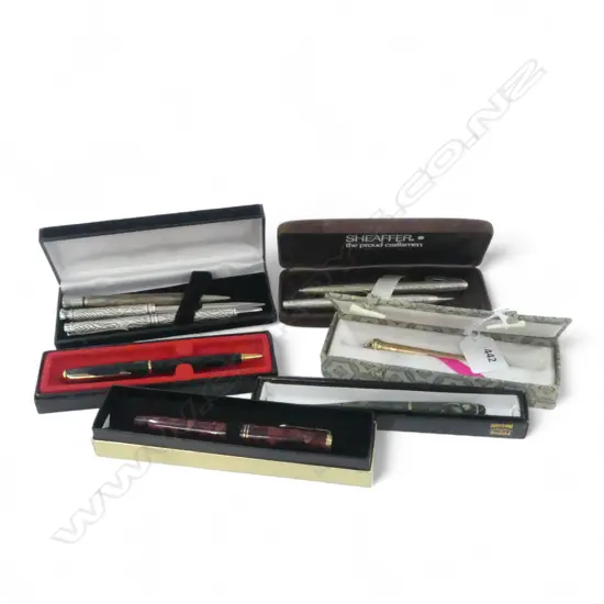 8 PENS & 1 LETTER KNIFE, 1 PEN w. 14CT NIB