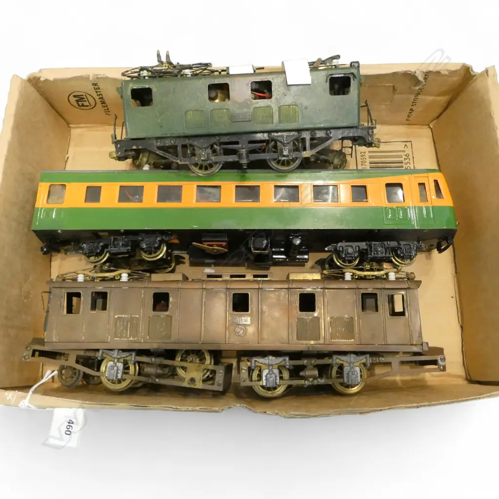 2 VINTAGE ELECTRIC TRAIN ENGINES & PASSENGER CARRIAGE L330MM Image 1++
