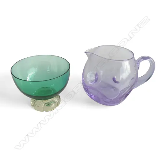 WHITEFRIARS CLEAR PURPLE GLASS JUG H150MM & GREEN GLASS BOWL DIA140MM