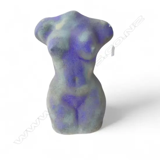 STUDIO POTTERY BUST SIGNED JOLLY H380 FIRING CRACK TO BACK