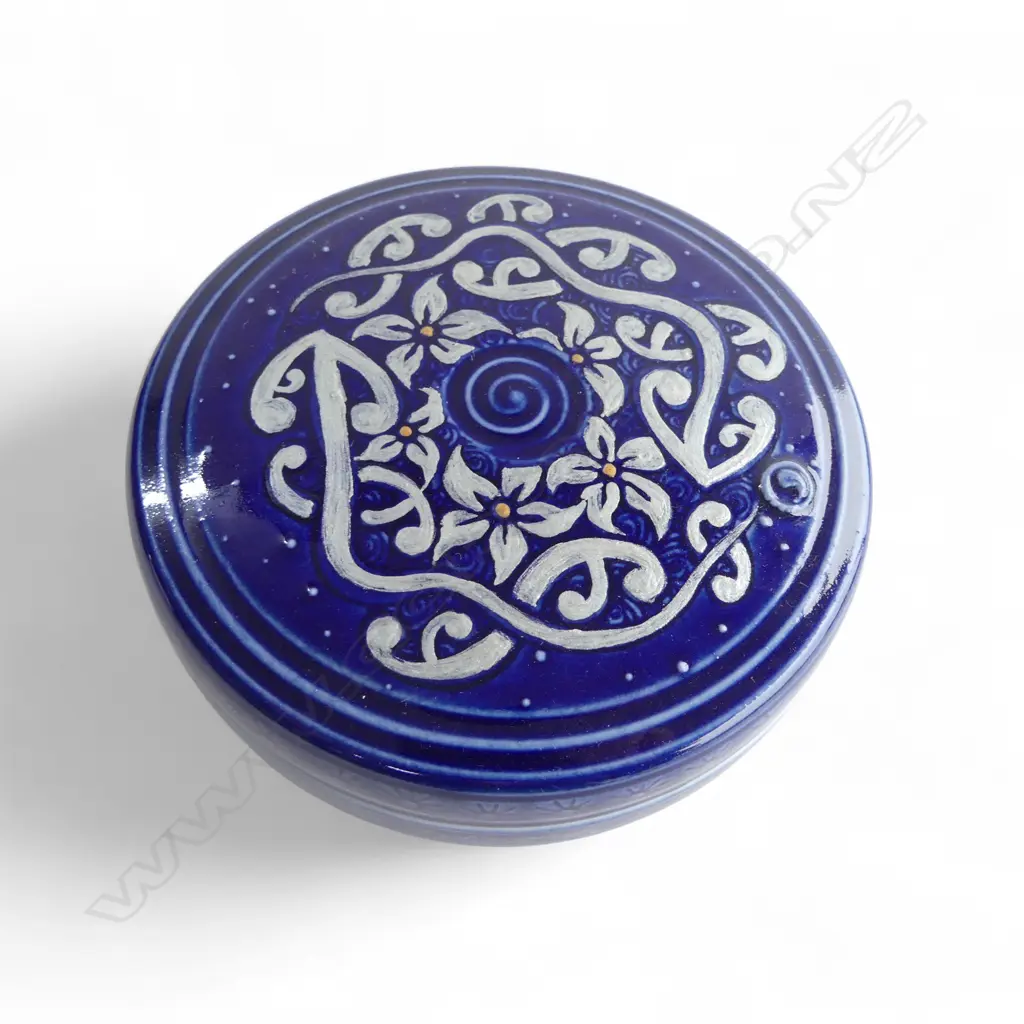 KEUM SUN LEE TRINKET BOX, BLUE & SILVER, Dia.110mm Image 1++