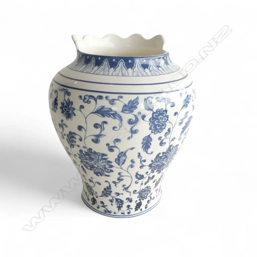A SELETTI HYBRID MELANIA VASE 275mm (H)  Image 1++
