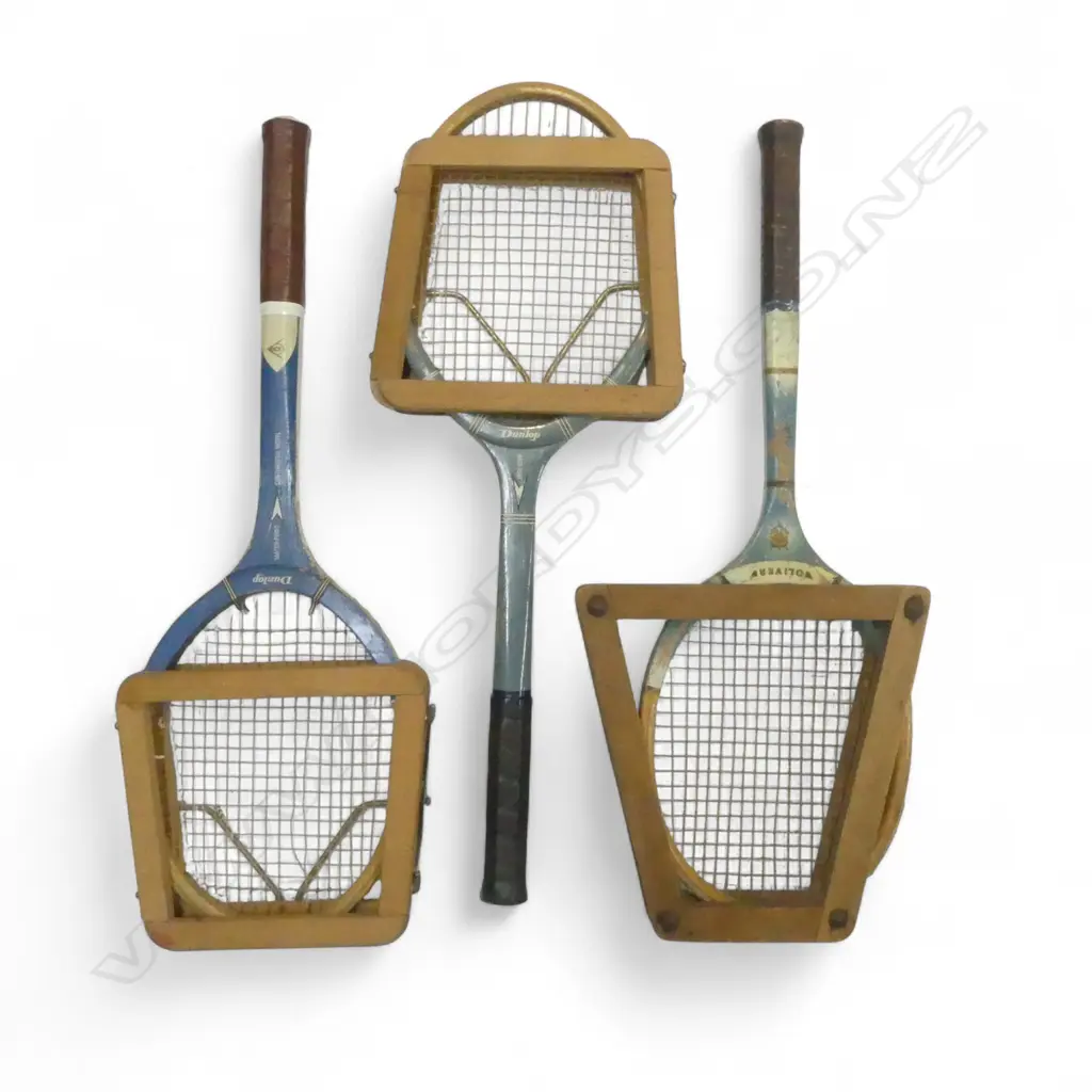 3 VINTAGE TENNIS RACKETS & PRESSES 2 DUNLOP & ONE BLUEBIRD JUNIOR L690MM Image 1++